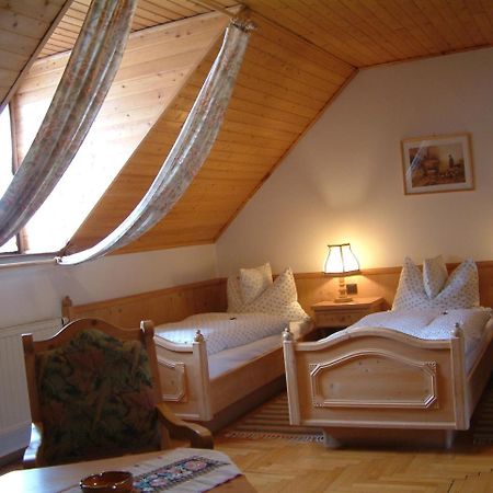 Fogado Az Oreg Preshez Hotel Mór Esterno foto
