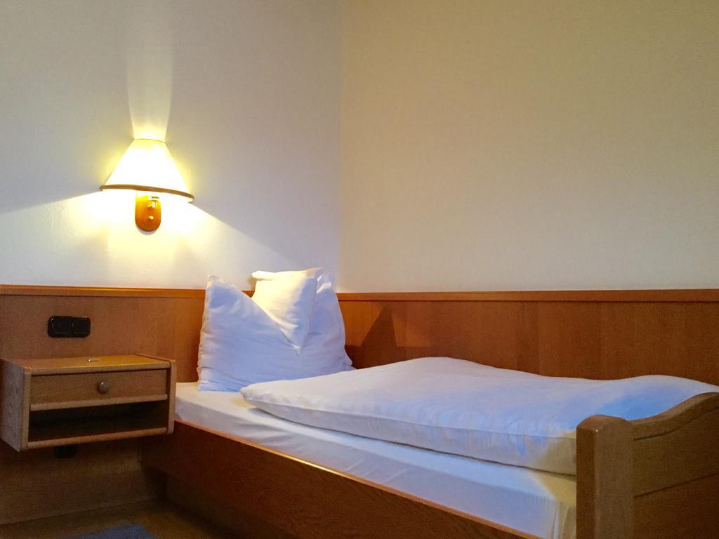Fogado Az Oreg Preshez Hotel Mór Esterno foto