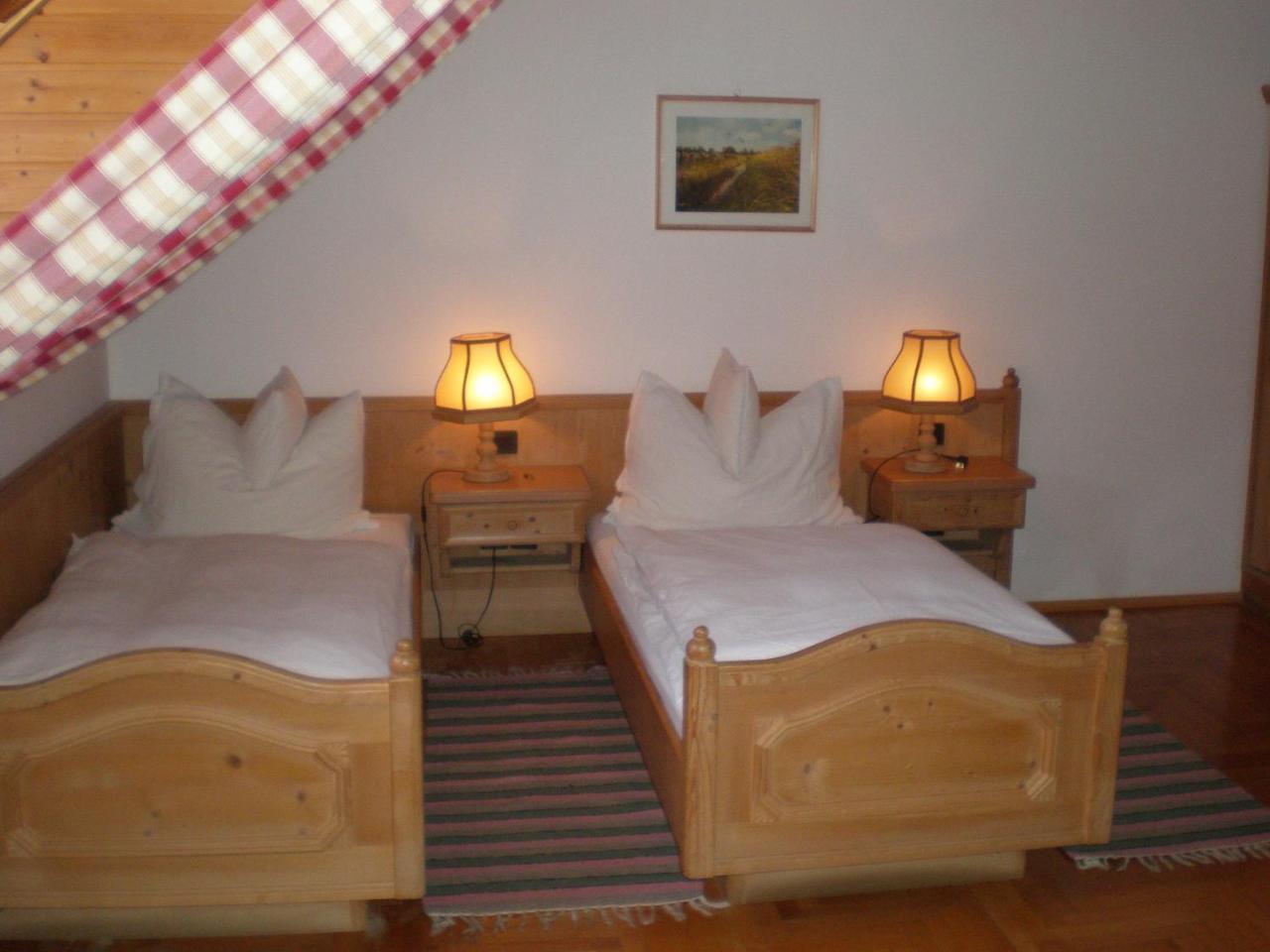 Fogado Az Oreg Preshez Hotel Mór Esterno foto