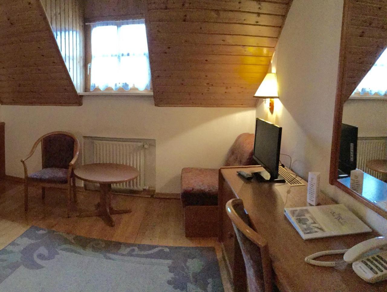 Fogado Az Oreg Preshez Hotel Mór Esterno foto
